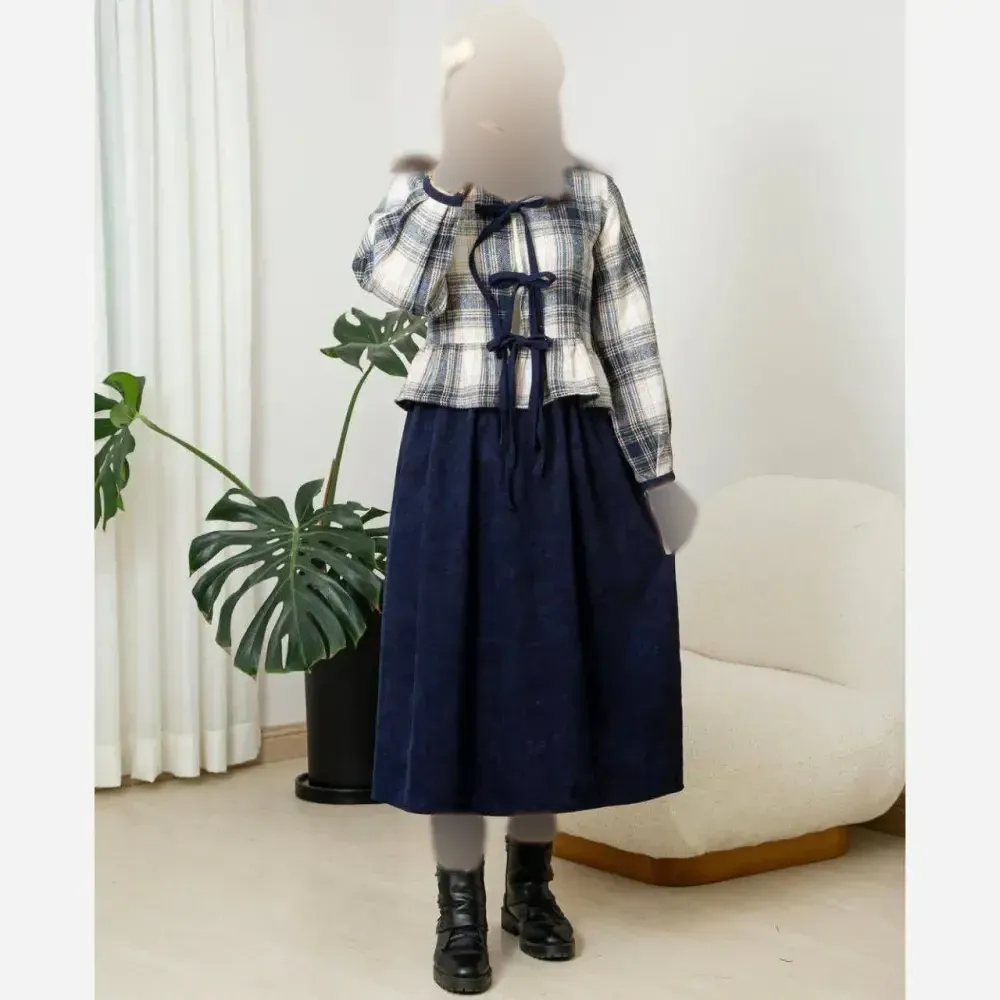 کت و دامن کشمیر پشمی وارداتی کبریتی ریز مدل ثنا فری سایز تا 46 رنگ سورمه ای و شتری